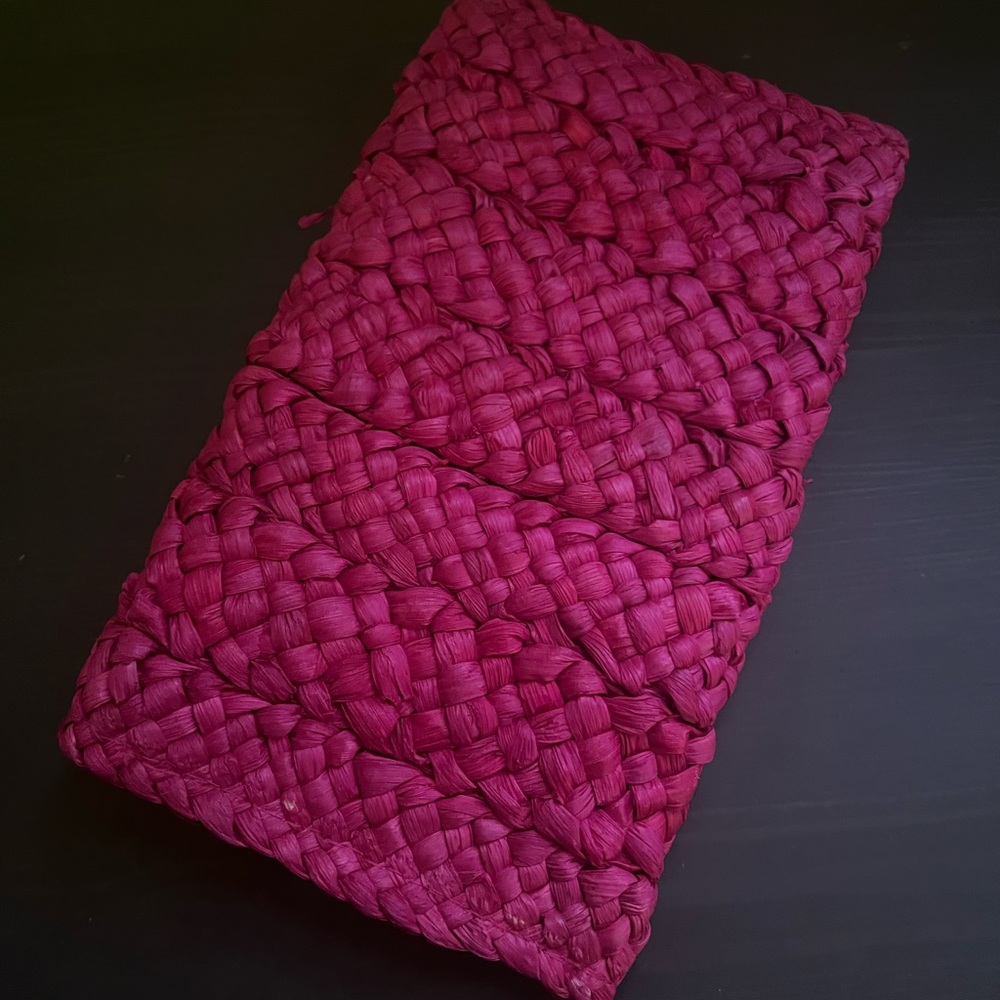 Pink Clutch - Picture 3 of 4